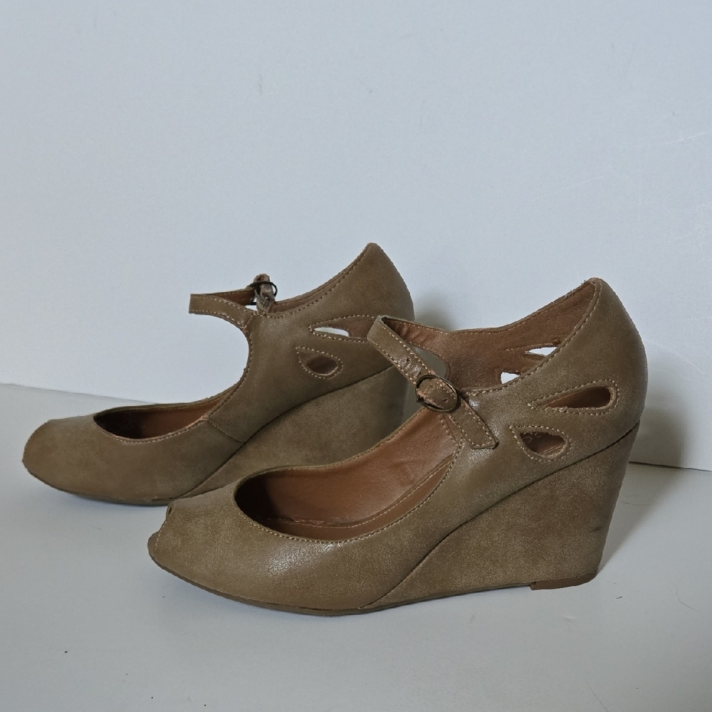 Nicole Tan Wedges with Ankle Strap and Cut-Out Details